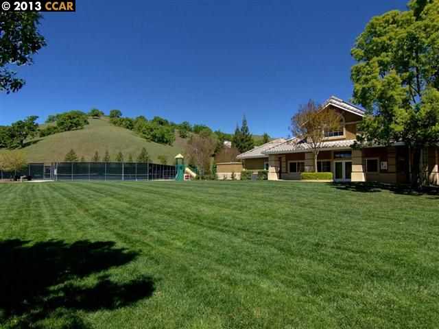 24 Bormio Ct