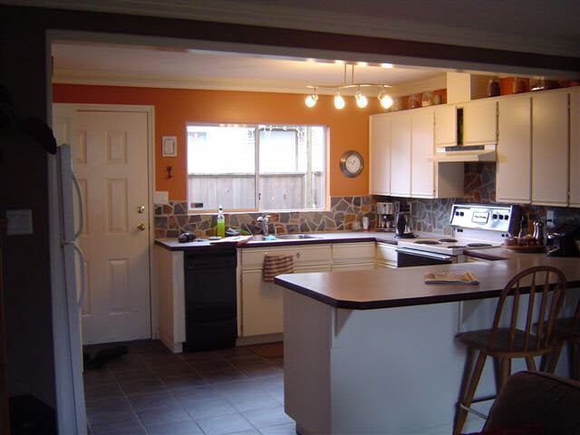 2-40327 Diamond Head Rd
