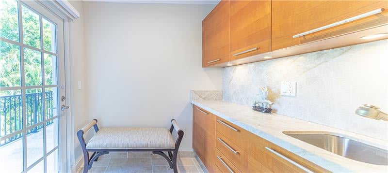1312 NE 2nd St Unit #1312