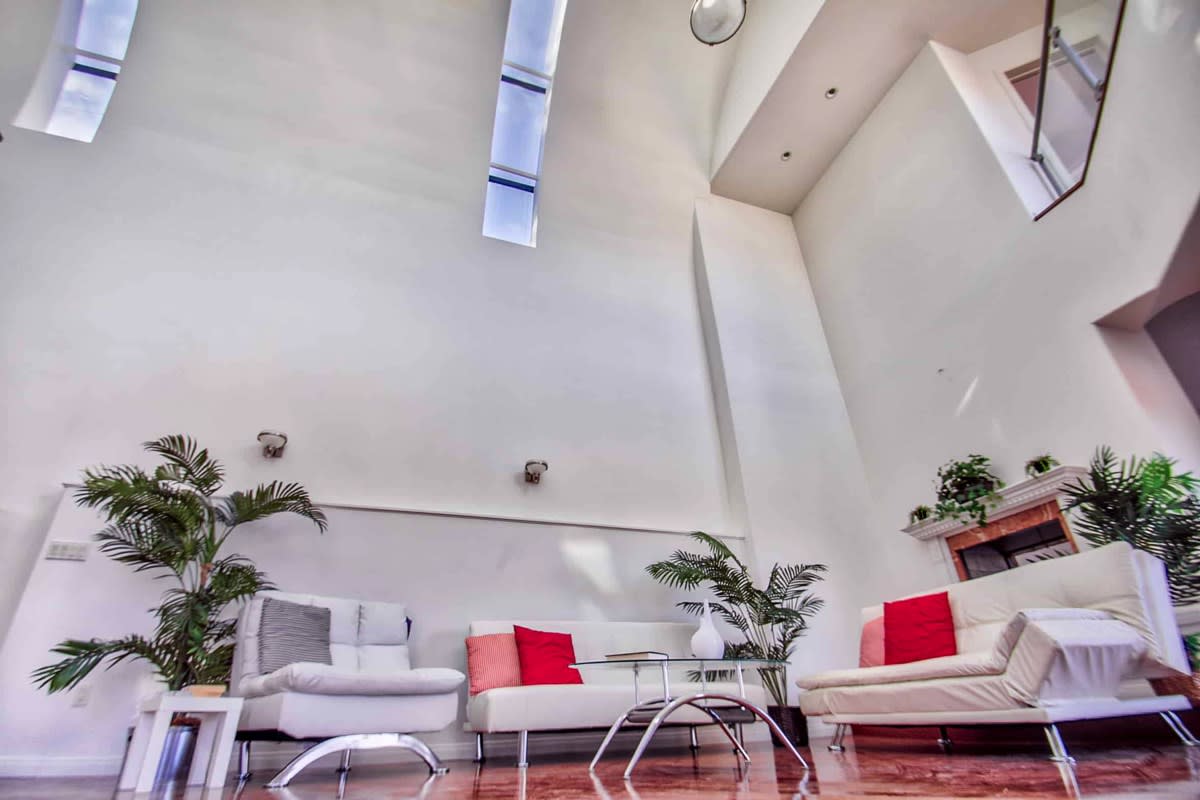 3637 Avenida Del Sol
