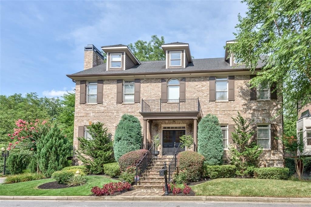 1239 Brookhaven Hideaway Ct NE