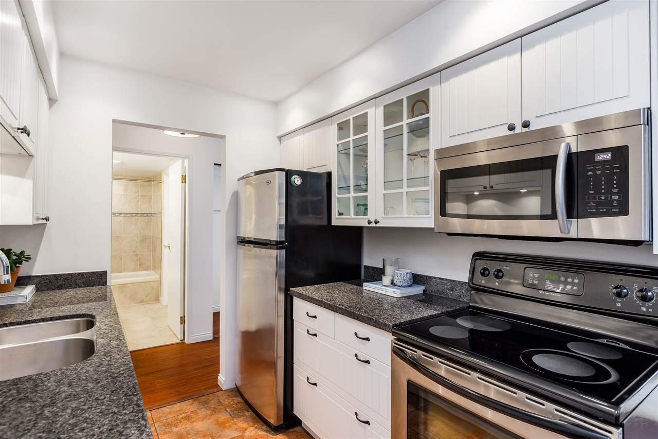 401-2320 W 40th Ave
