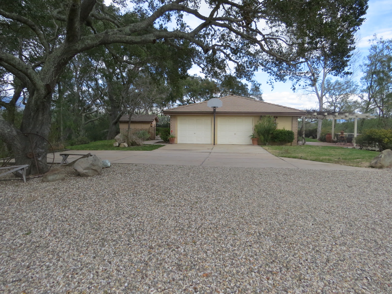 4025 W Oak Trail Rd