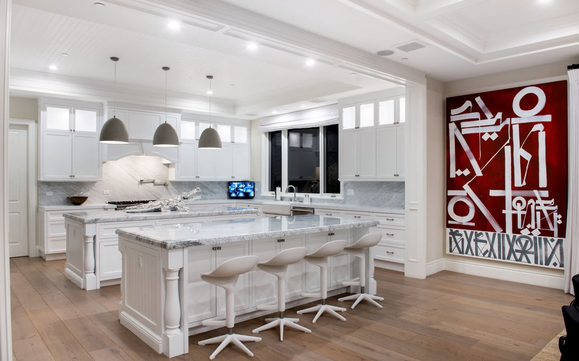 5570 Bill Cody Rd, Hidden Hills Ca