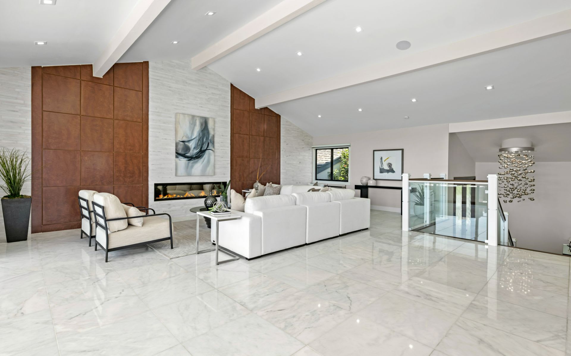 28 Skysail Drive