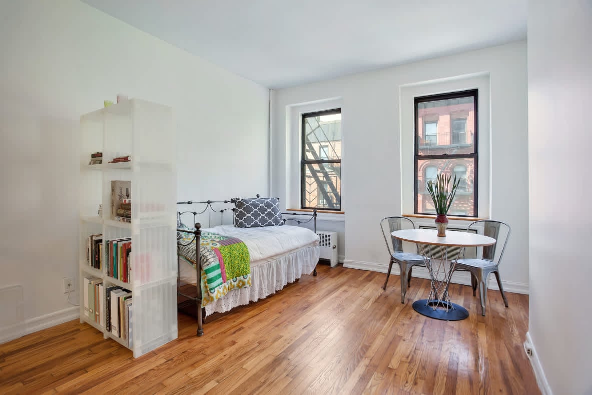 237 East 88th Street Unit: 404