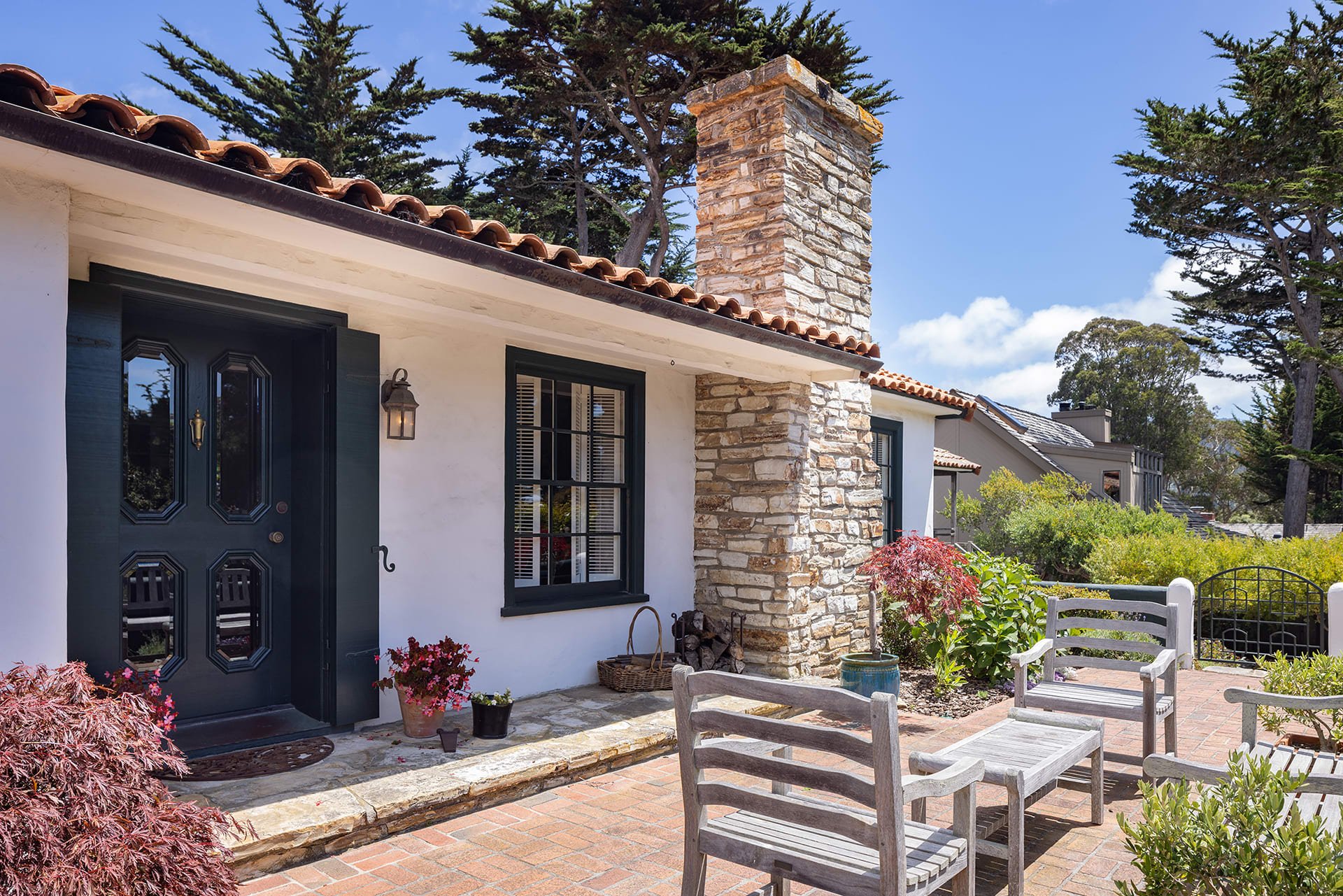 Spacious Carmel Abode - 2900 Franciscan Way