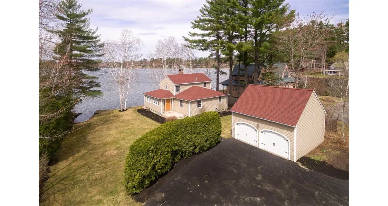 Home For Sale – 86 Cobbossee Lane, Manchester, Maine 04351