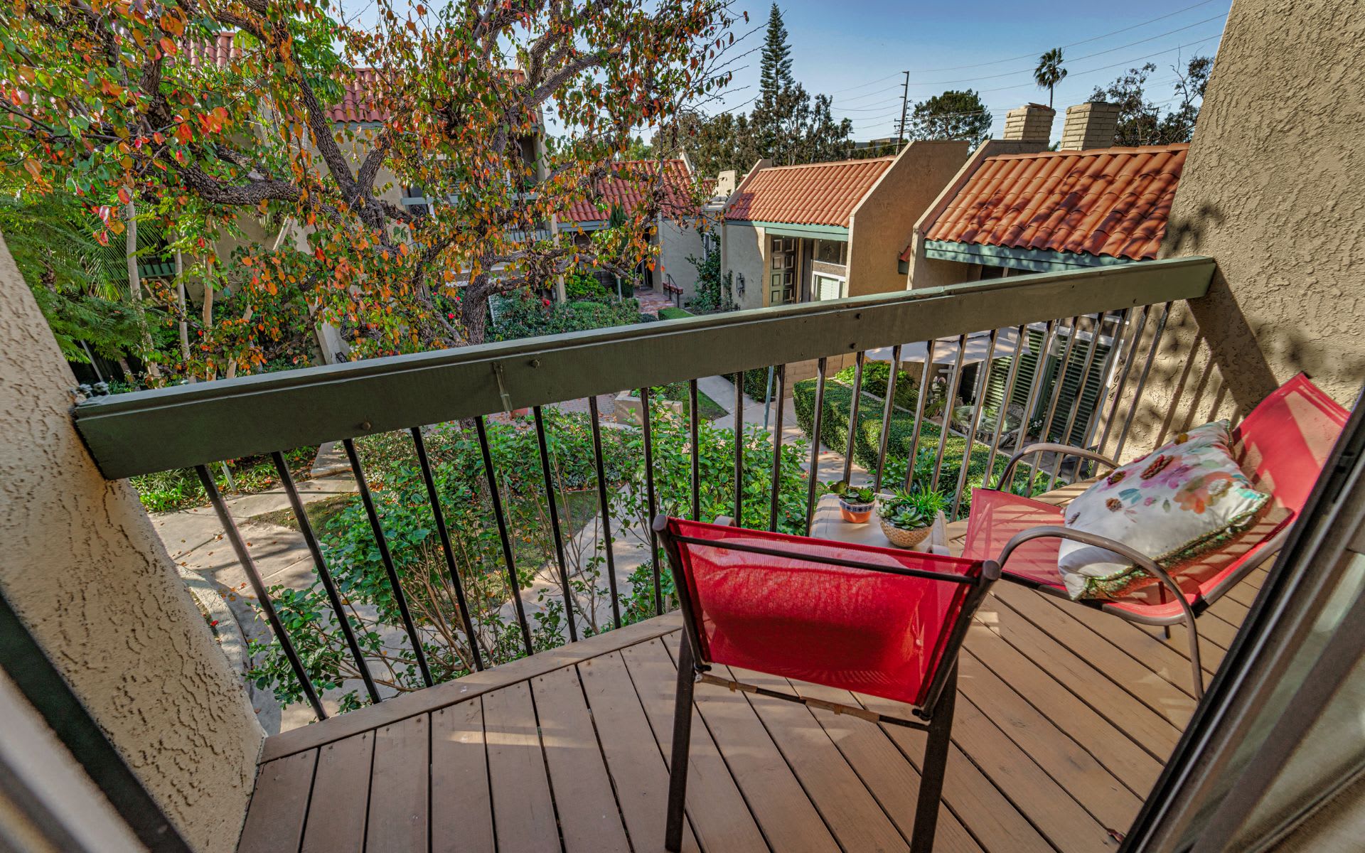 1070 Palo Verde Avenue