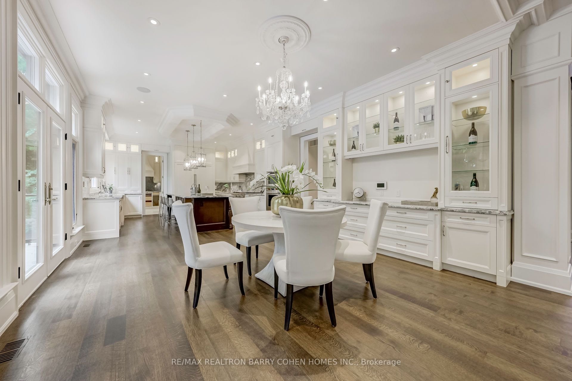 SOLD: Elegance & Luxury At Its Finest