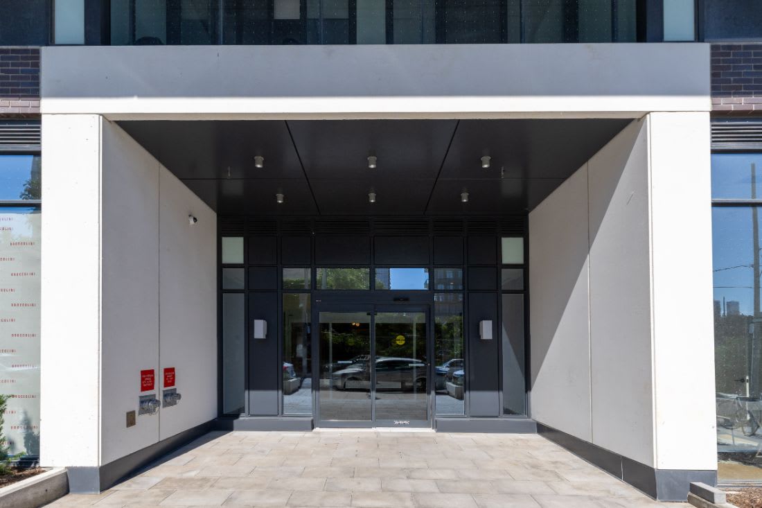 801 – 5 Defries St