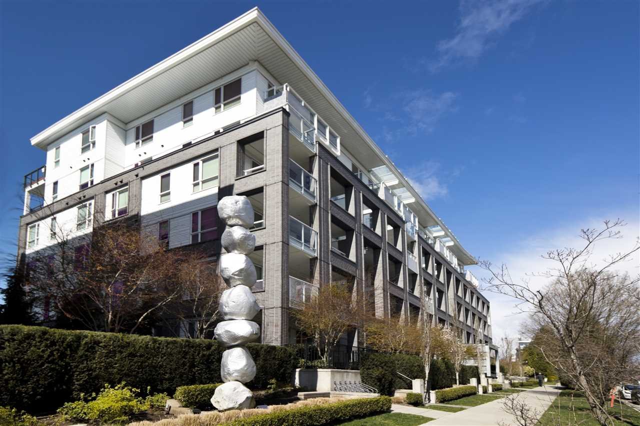 501-6633 Cambie St