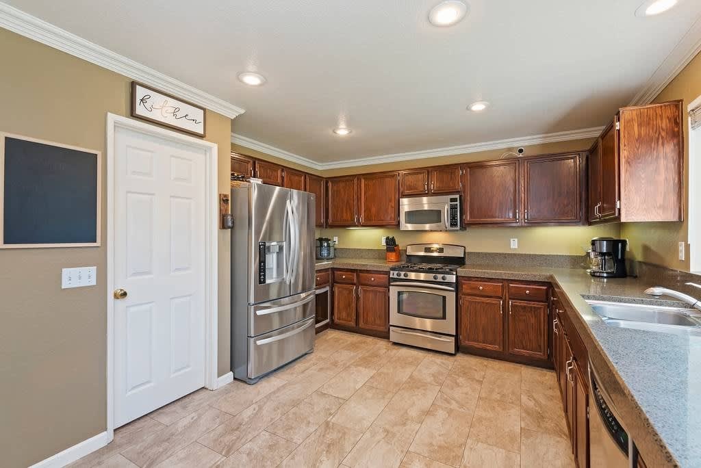 31629 Bunkers Way, CA