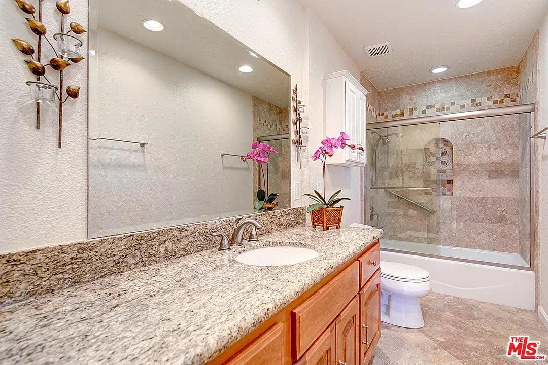 8512 Tuscany Ave APT 320