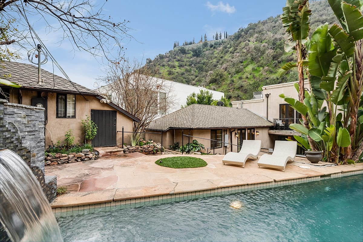 1600 Benedict Canyon Dr