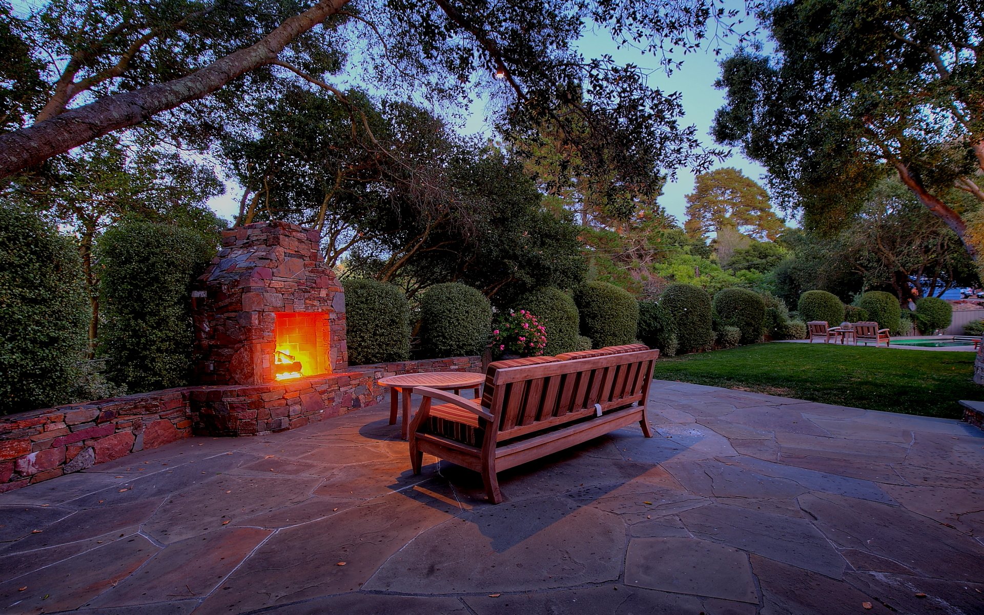 6 Abbott Ct