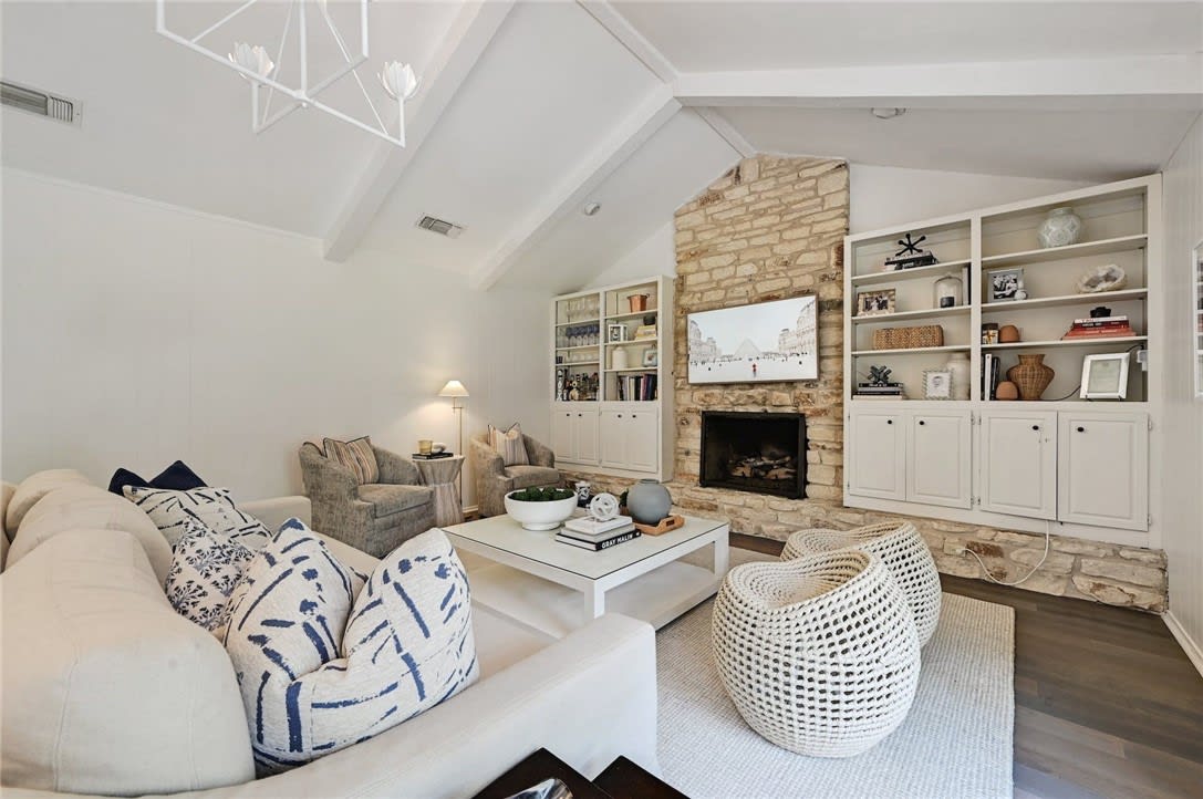 4837 Tr Crest Cir