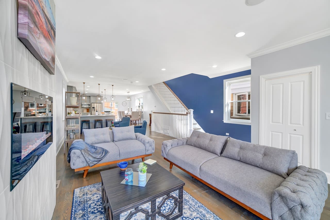1345 EAST AVE