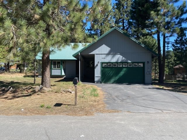 11285 Bishop Pine Rd