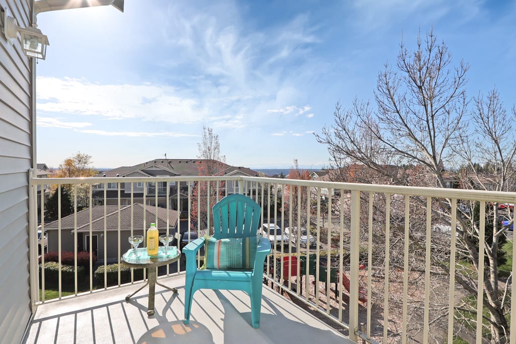 6127 Isaac SE  Avenue, Unit F