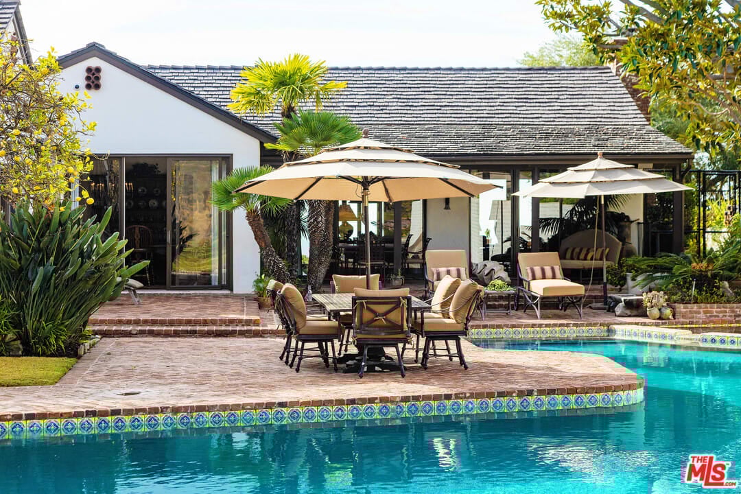 22251 Carbon Mesa Road