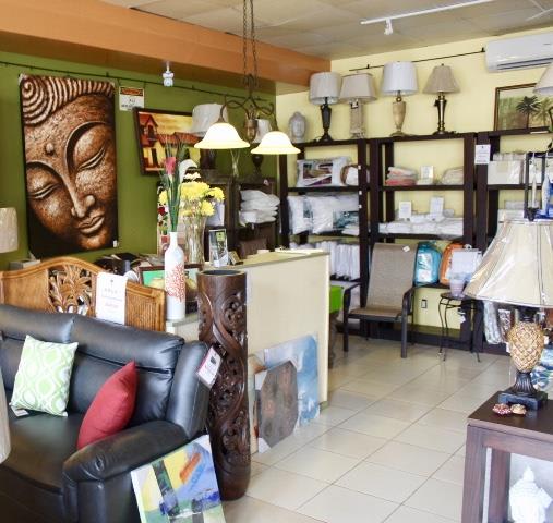 Uvita Profitable Retail Business! So Much More Than a Furniture Store!
