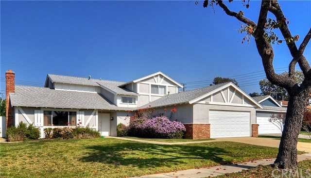 10461 Owl Circle
