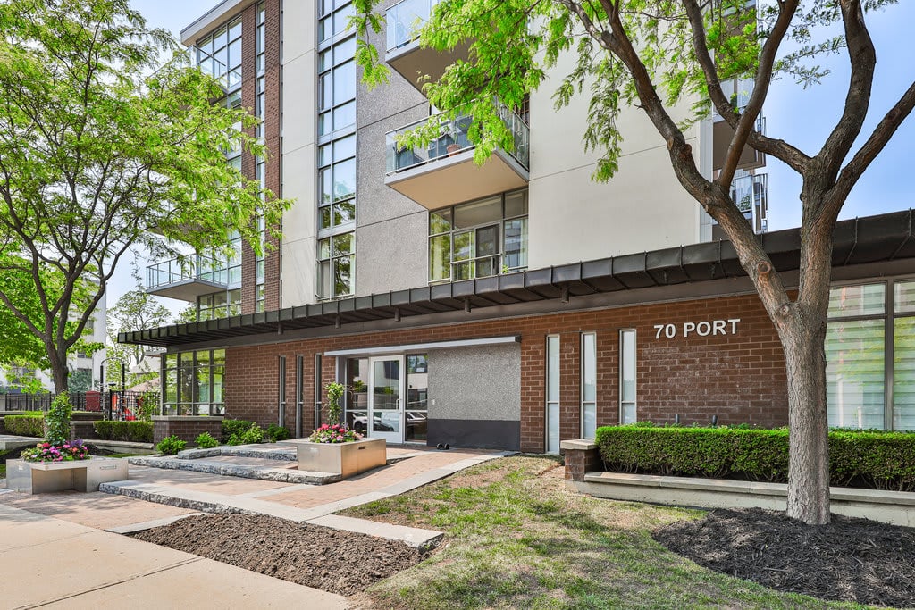 70 Port St E, Mississauga