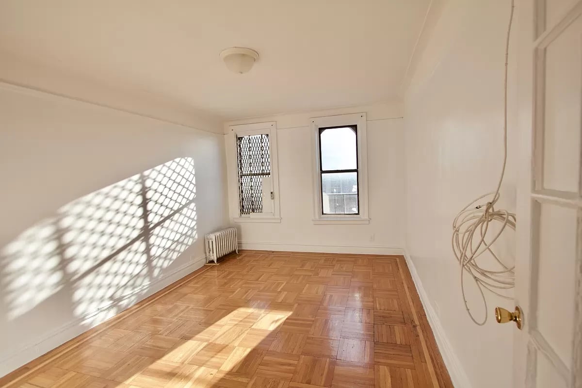 501 West 189th Street Unit: G2