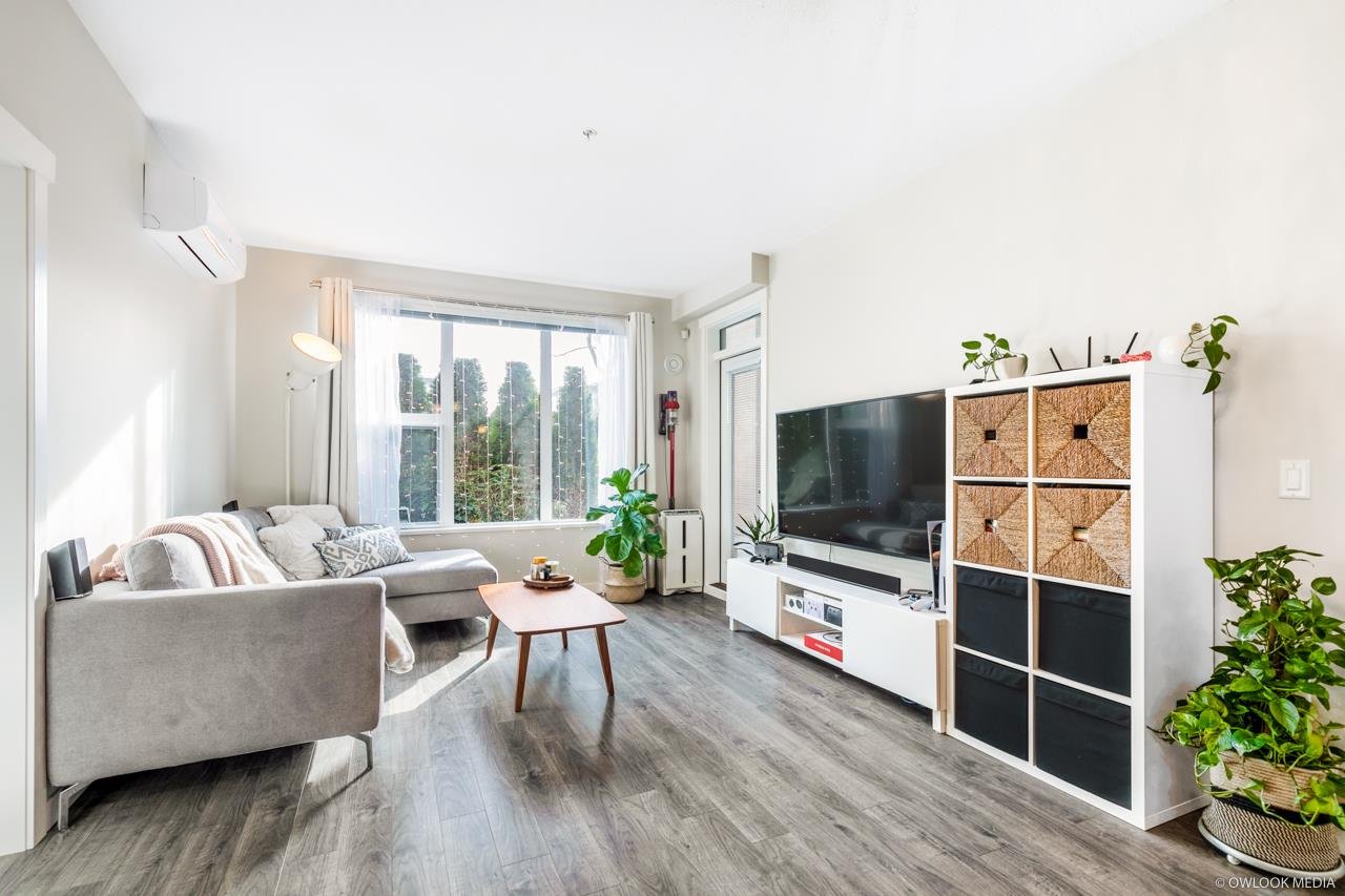 115-9366 Tomicki Avenue, Richmond