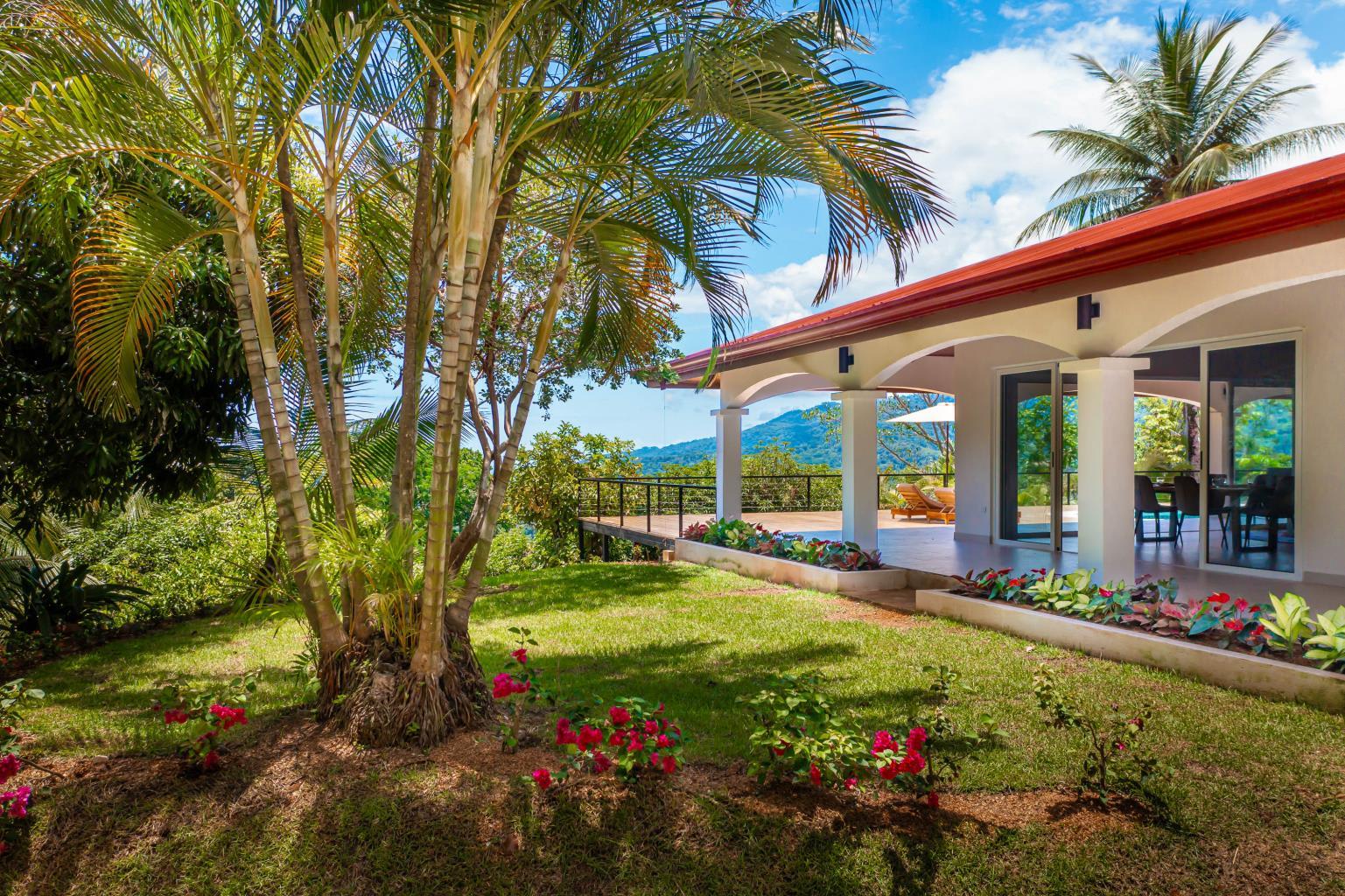 Gorgeous Hacienda-Style Home in Uvita with Ocean Views & in a Fantastic Location!!