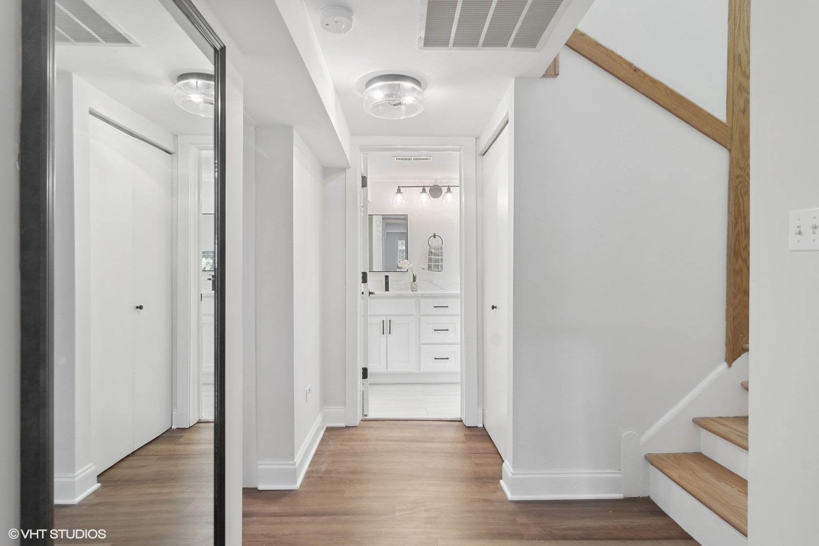 Private Address Unit 1E, Chicago, IL 60625