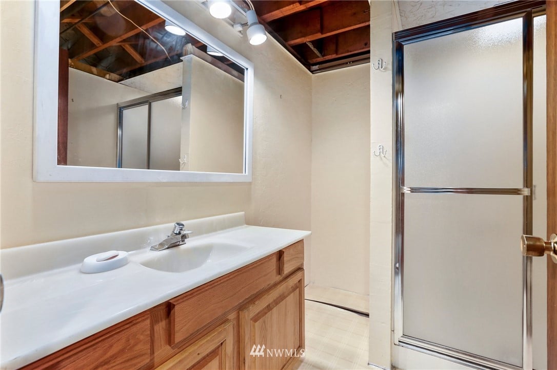 443 View Ridge Dr
