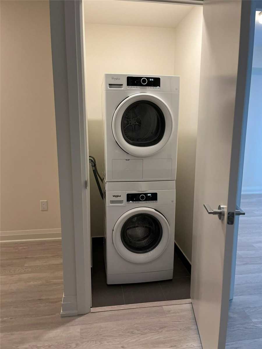 212 King William St, Unit 512