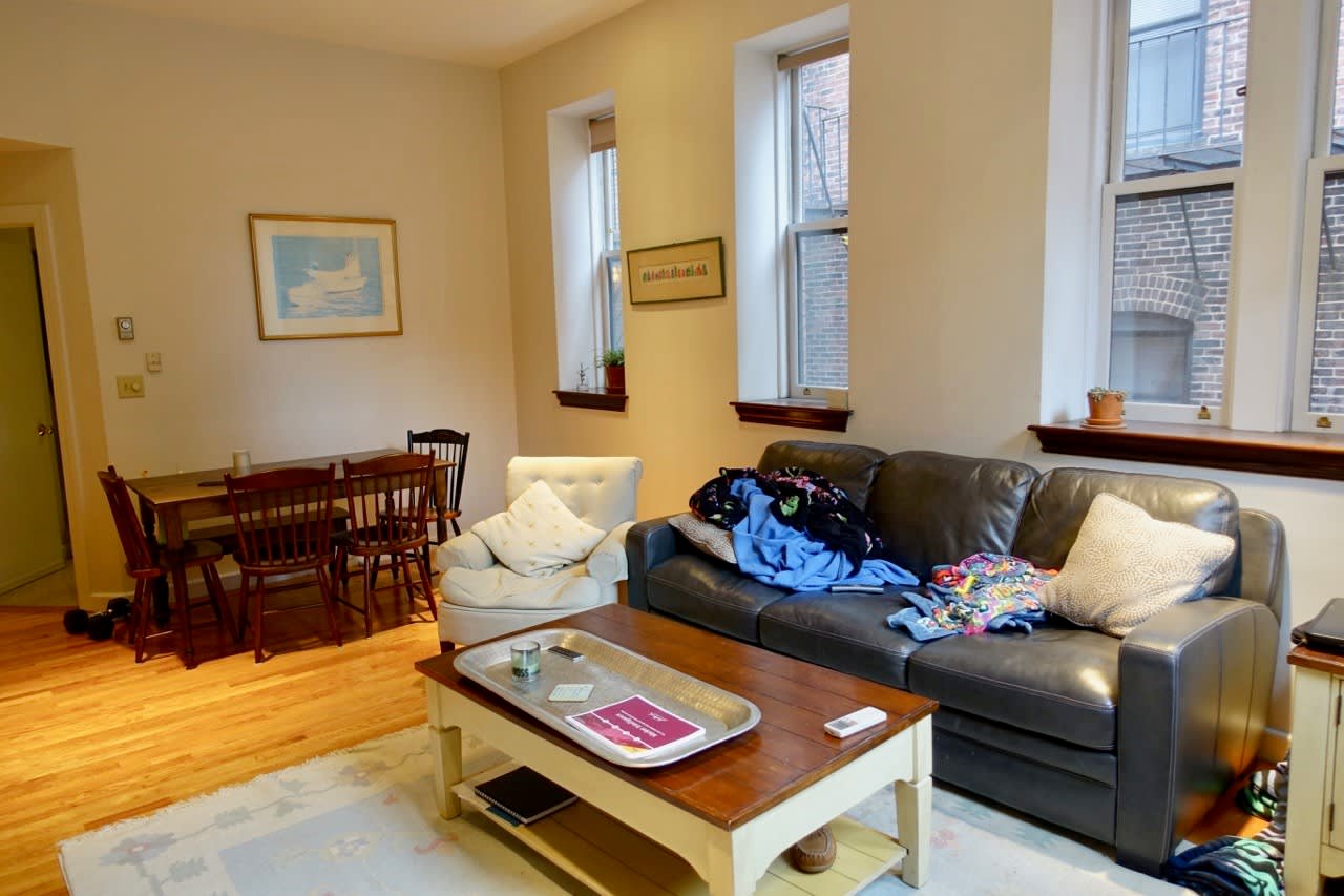 Second Floor Saint Botolph 2 bed 1 bath - Common Roof Deck/Laundry - Back Bay/South End Border! 