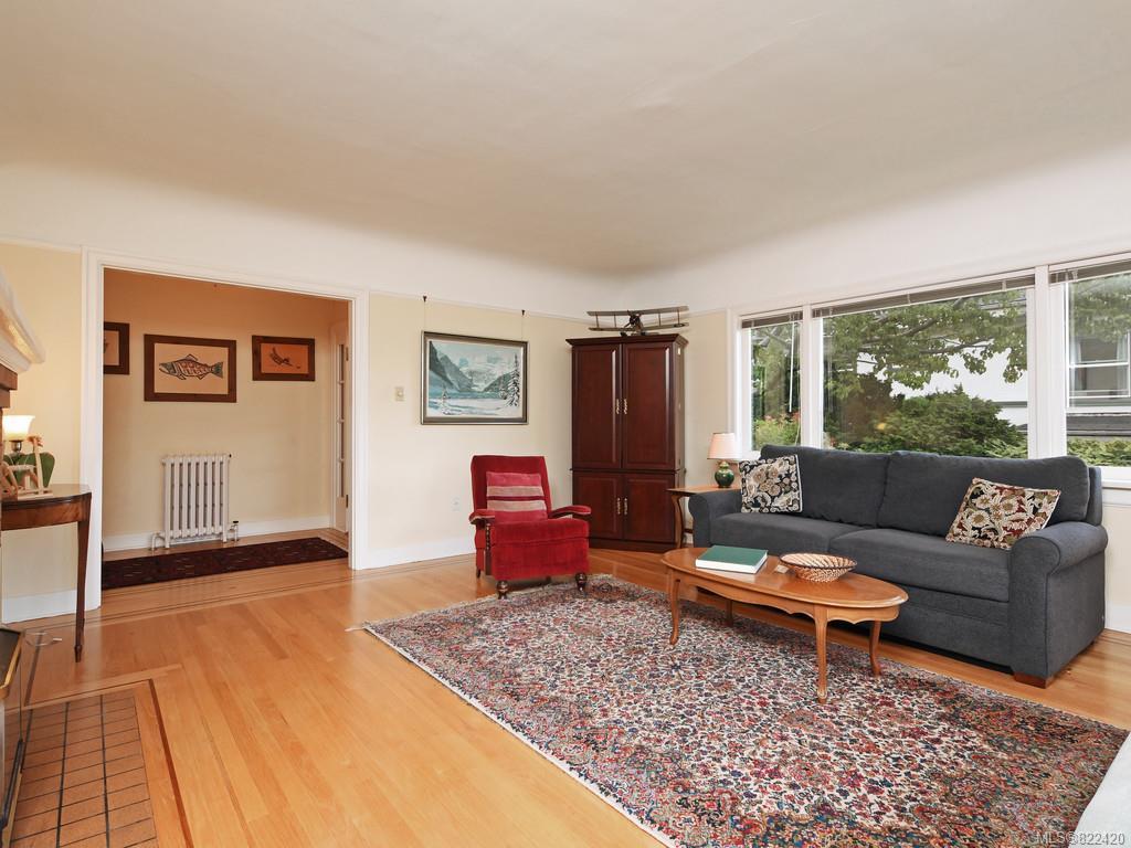 1329 Franklin Terr