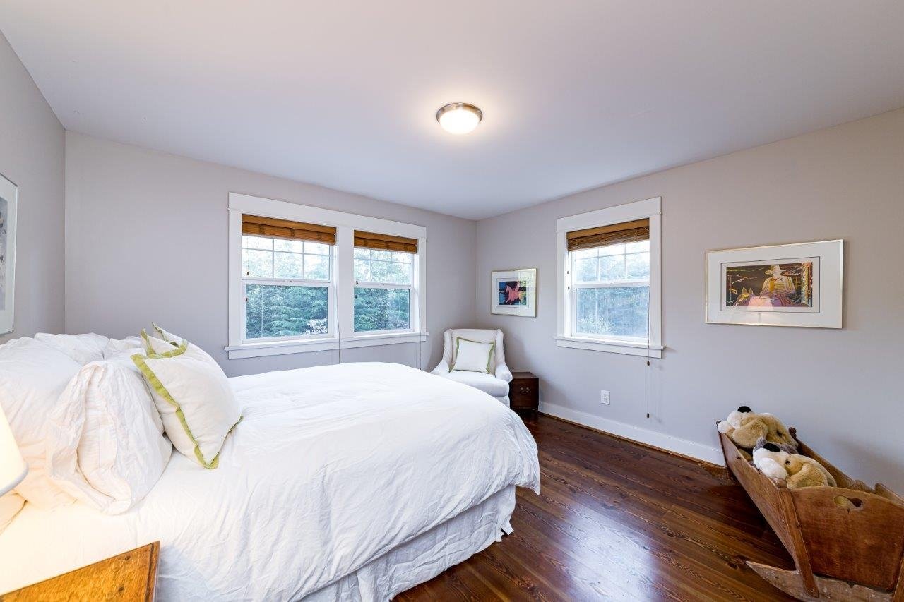 347 Salal Rd
