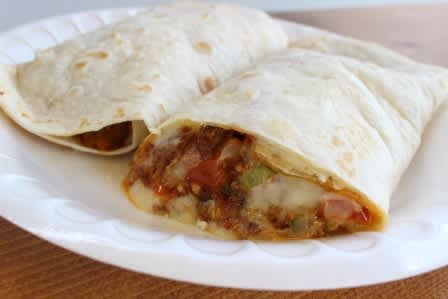 An Inside Look at Harrisonburg's Food Trucks: La Taurina Grill II