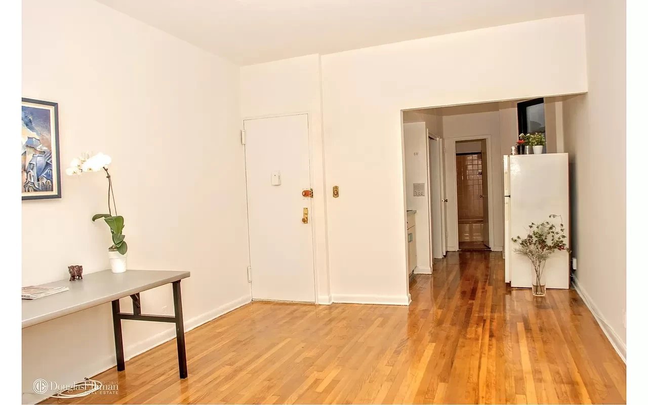 512 East 83rd Street Unit: 2A