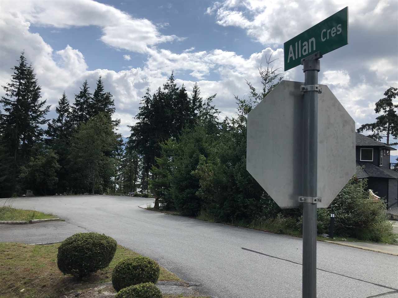 LOT 71 Allen Cres