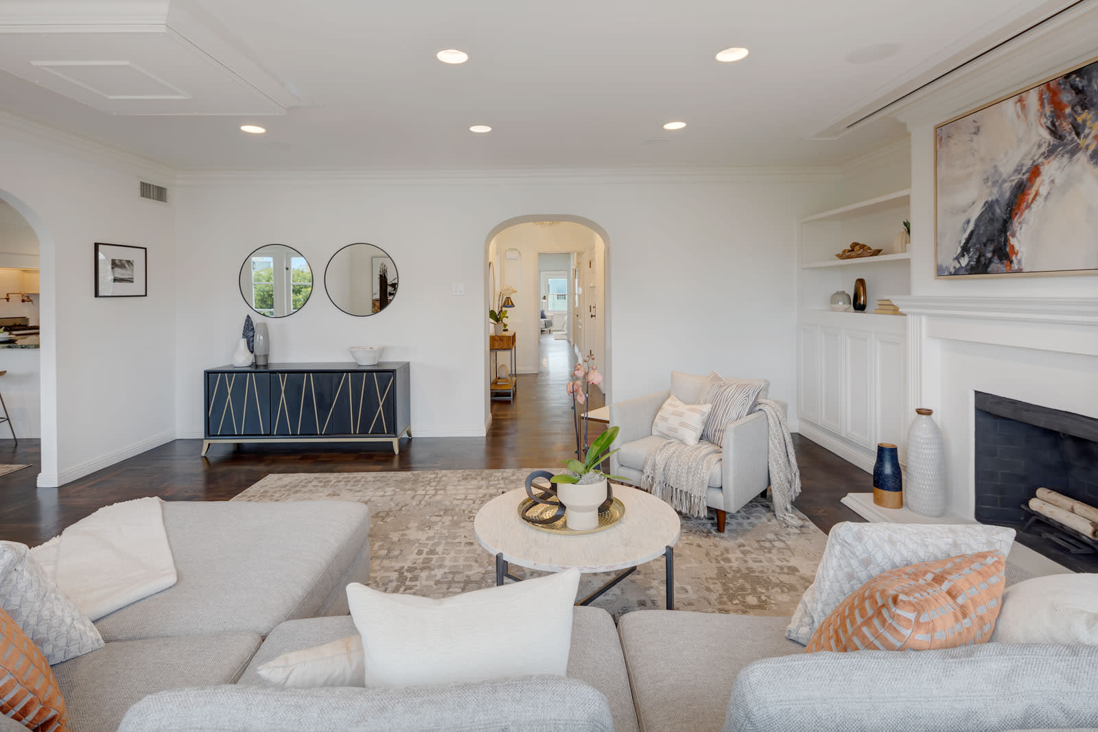 2257 Beach