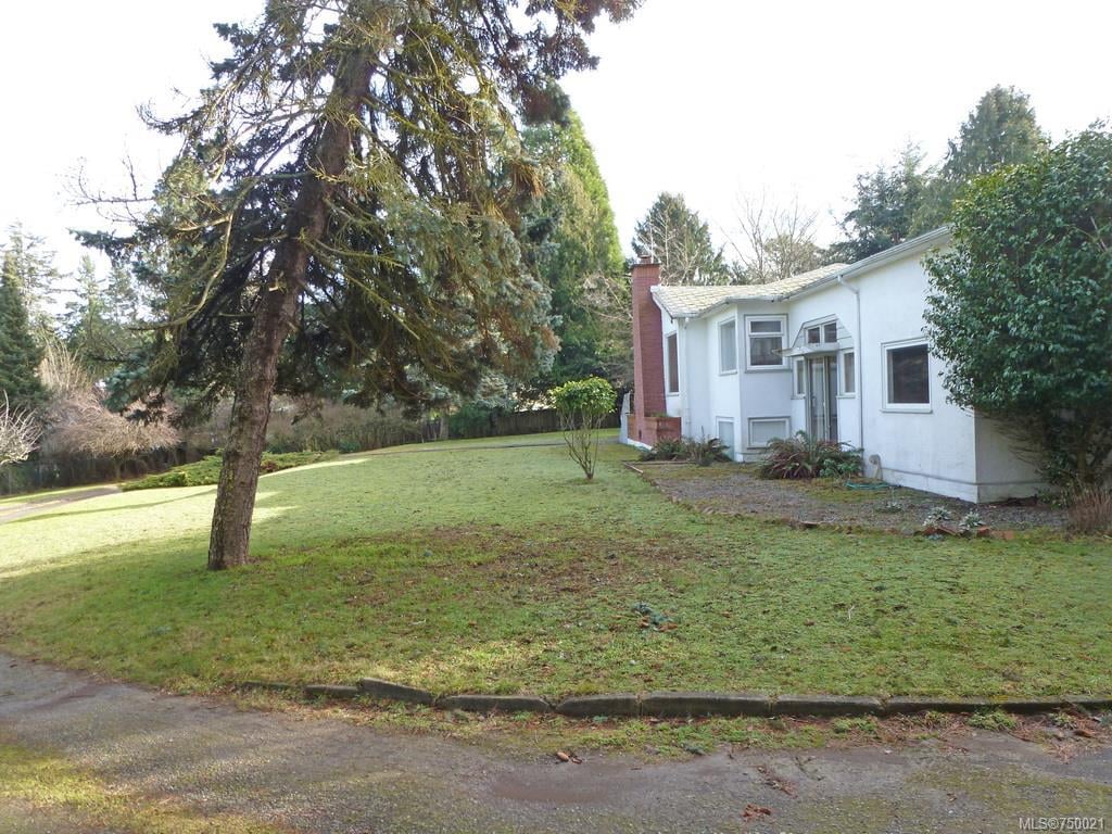 1906 Ferndale Rd