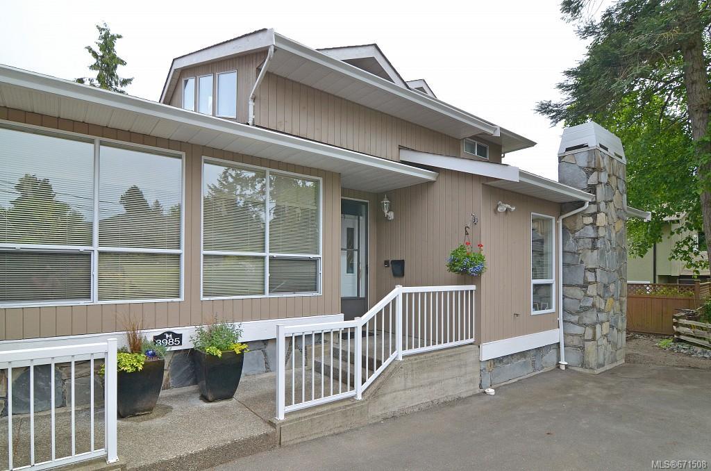 3985 Blenkinsop Rd