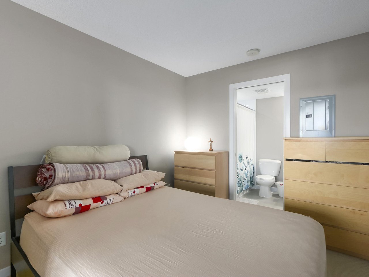 705-13688 100 Avenue, Surrey