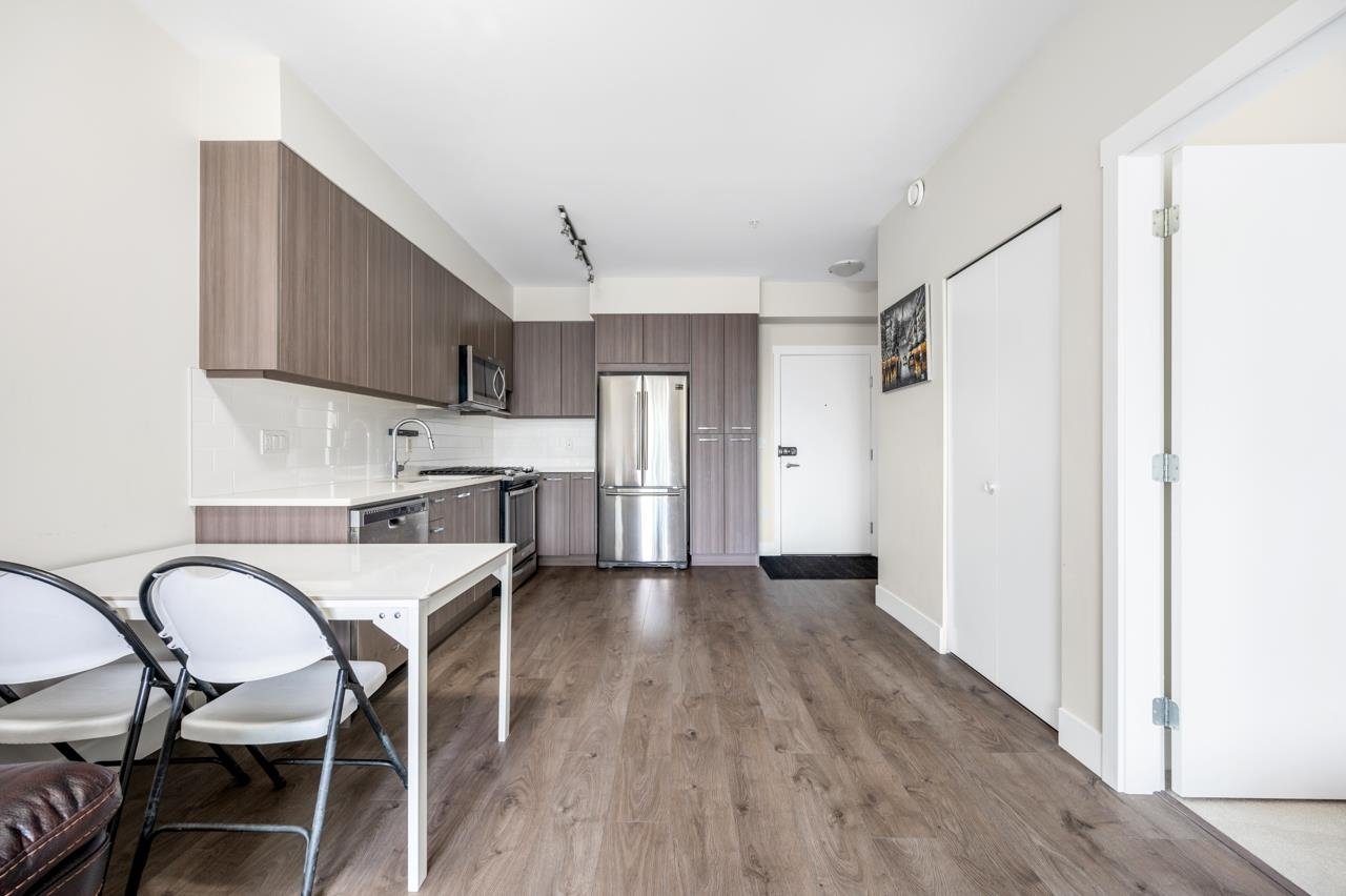 102-1306 5th Ave
