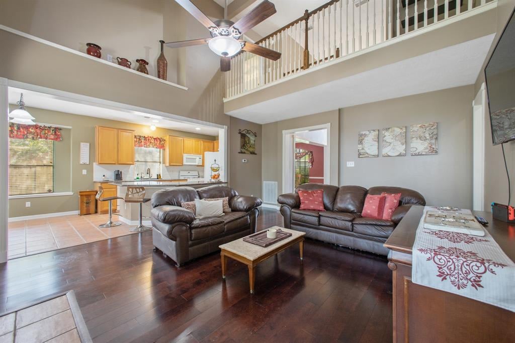 2710 Spring Bend Dr