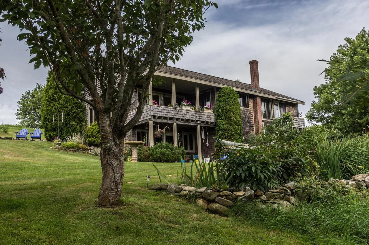 Home for Sale – 18 Merriman Cove Road, Harpswell