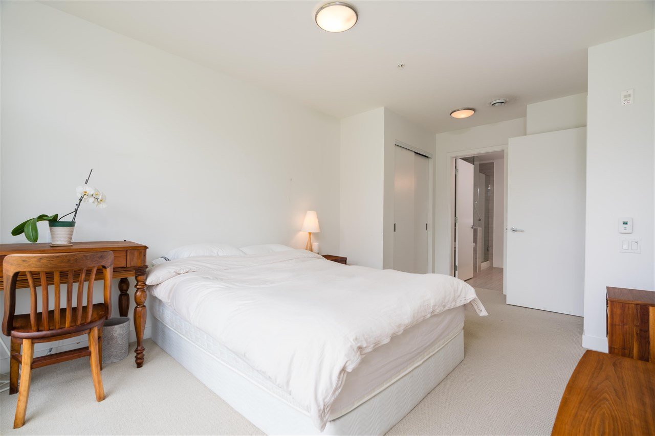 509-4867 Cambie St