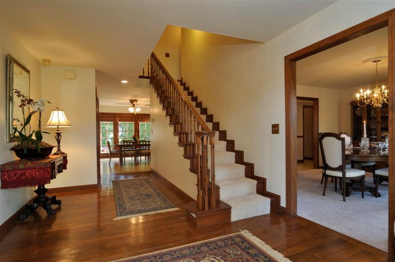 1225 Bel Air Dr