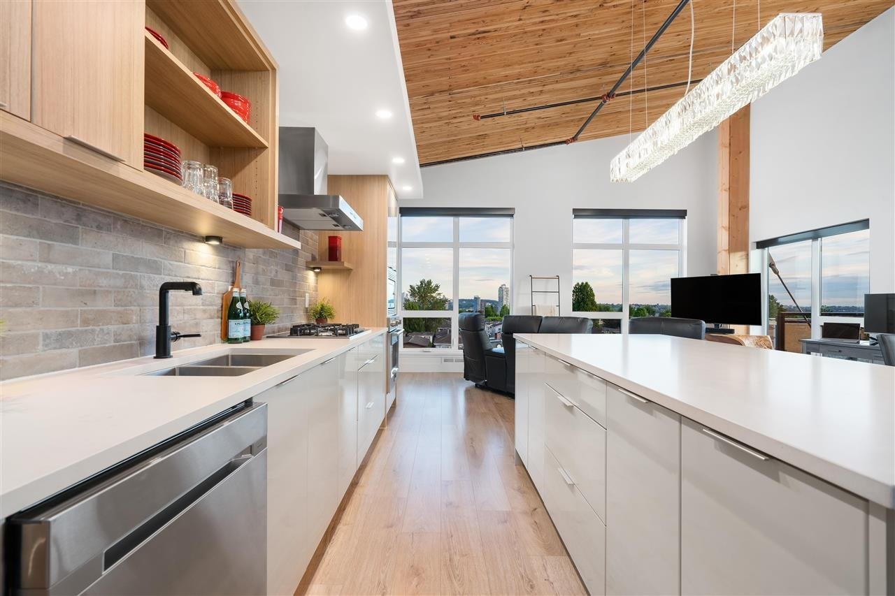402-4223 Hastings St